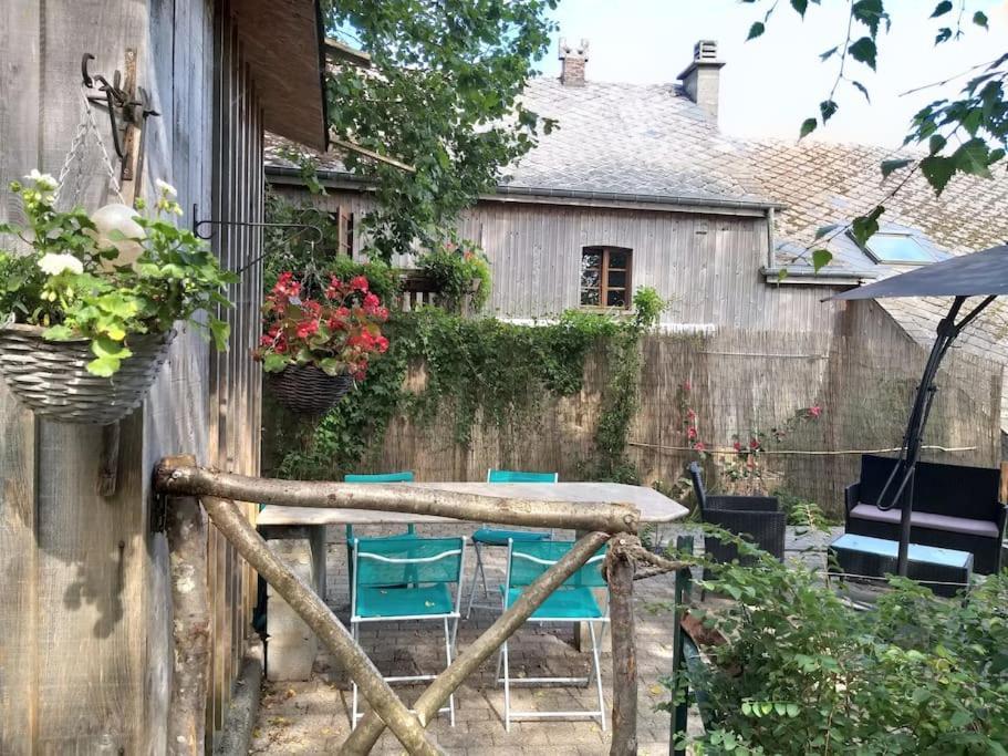 Gite Les 7 Frenes Vaux-sur-Sure Buitenkant foto