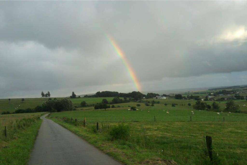 Gite Les 7 Frenes Vaux-sur-Sure Buitenkant foto