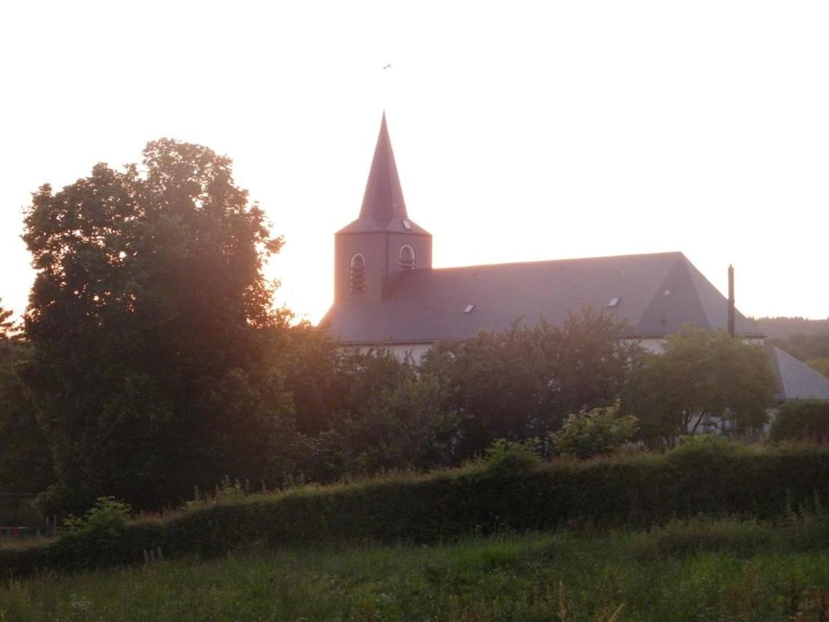Gite Les 7 Frenes Vaux-sur-Sure Buitenkant foto